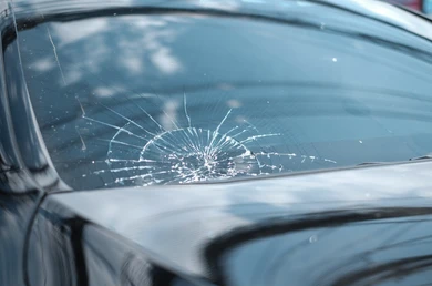 broken-windshield